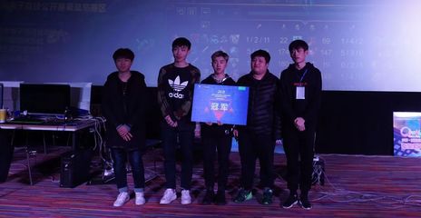 什么软件可以压LOL